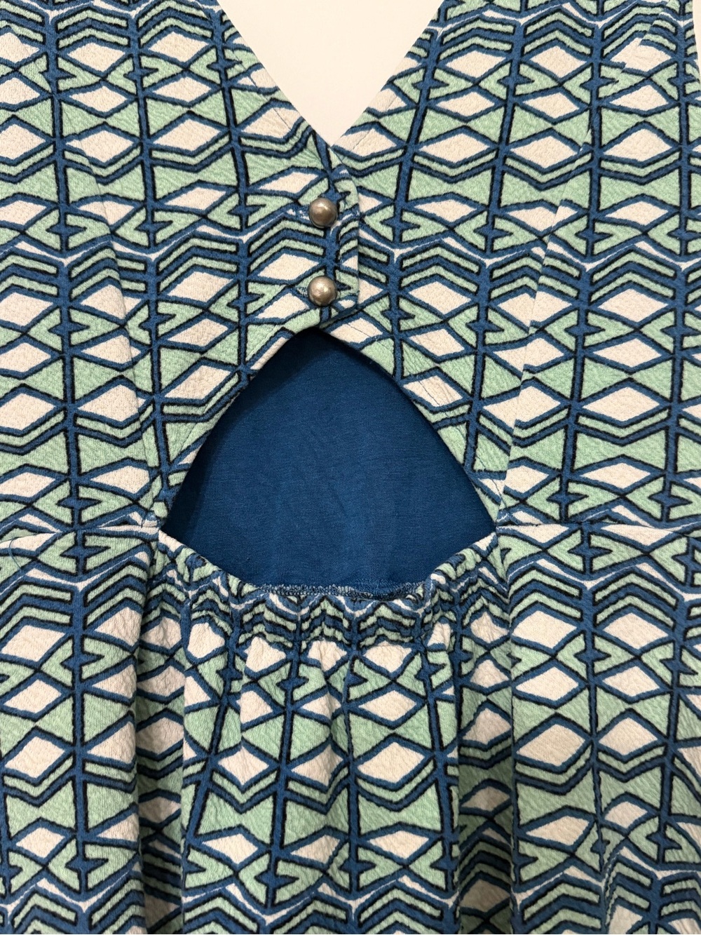 Maeve Geometric Cutout Fit & Flare Dress Size 10 coastal, flare fit , summertime - Picture 4 of 9